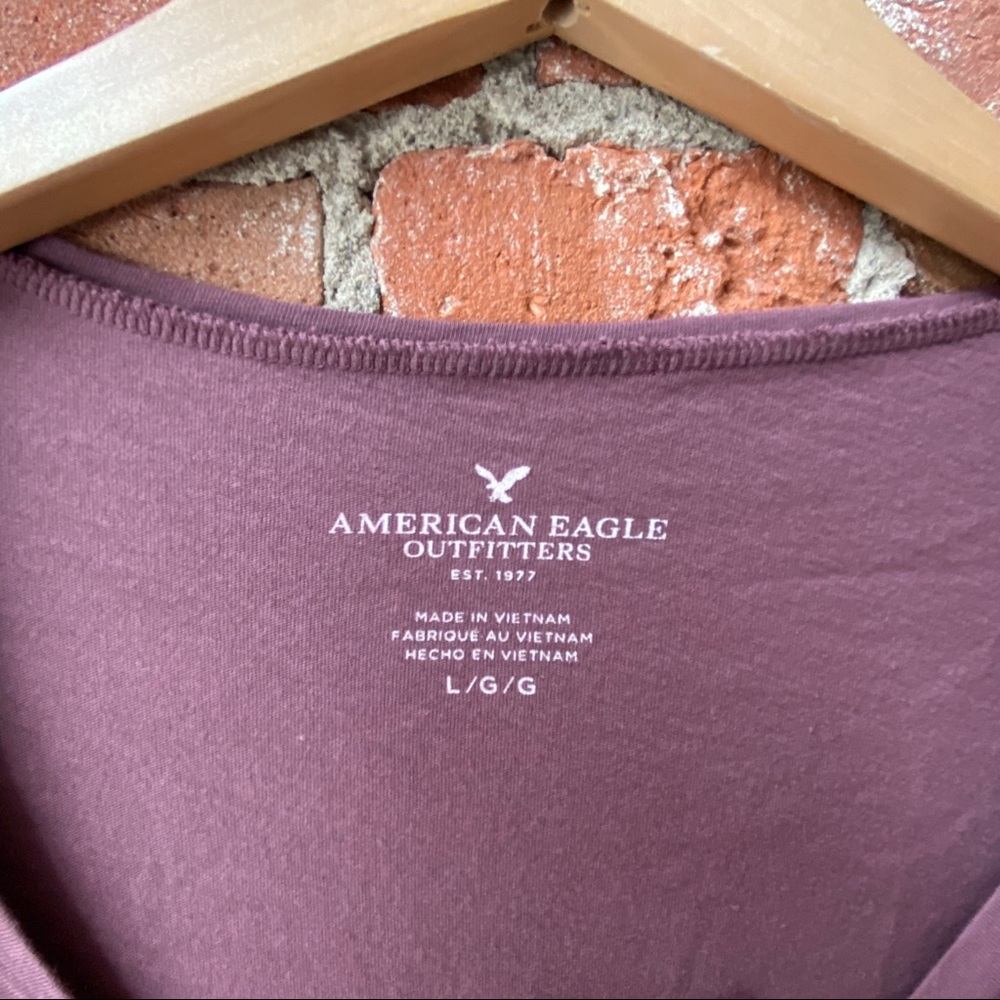 AEO Ruffle Sleeve Crop Top - Picture 2 of 3